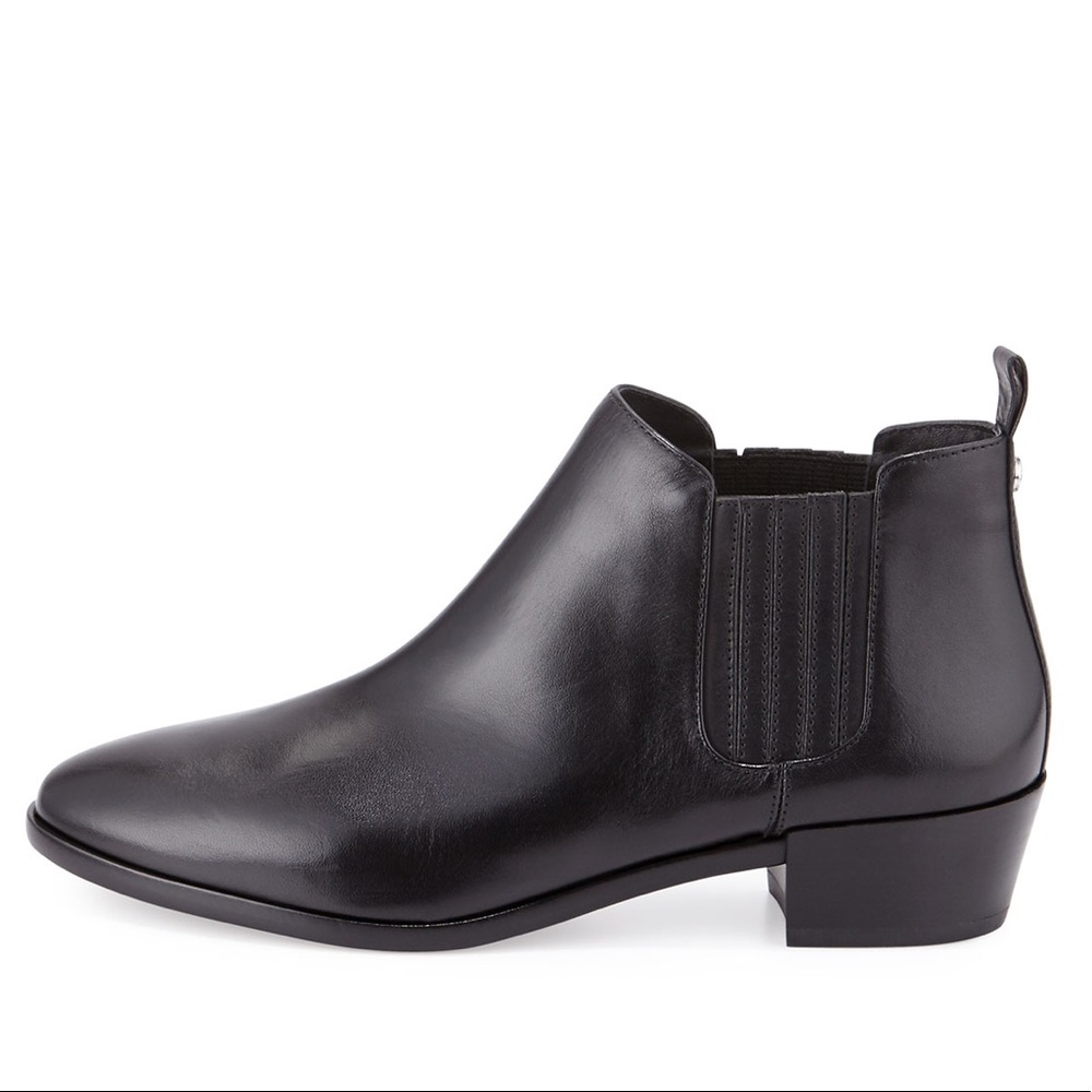 MICHAEL MICHAEL KORS - SHAW FLAT ANKLE BOOTIES